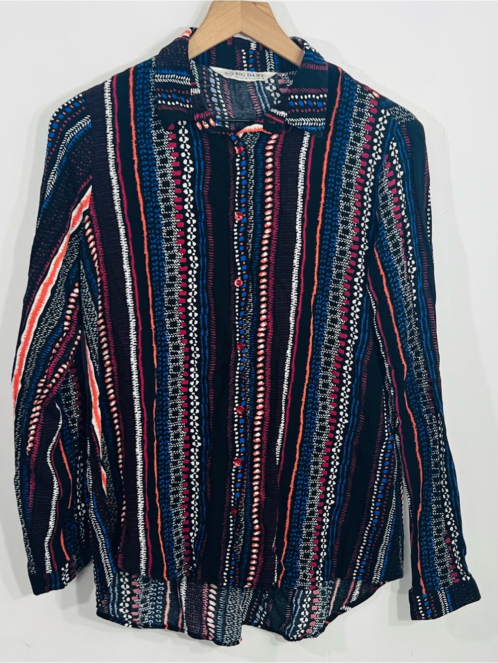 Big Dart Long Sleeve Black Collared Button Front Colorful Pattern Boho Casual L